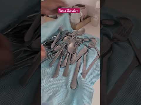 Cubiertos con manchas, aún después de haberlos lavado🙈