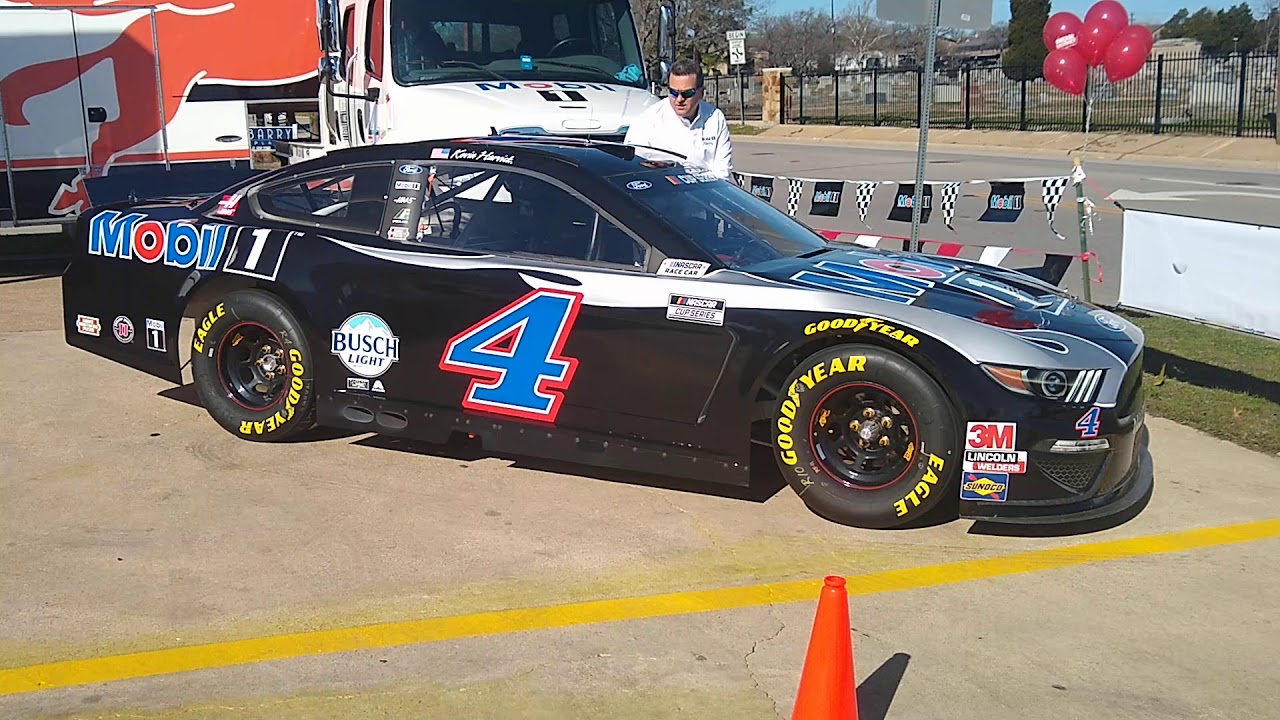 Mobil 1 4 Kevin Harvick's Mustang at Grease Monkey Denton YouTube