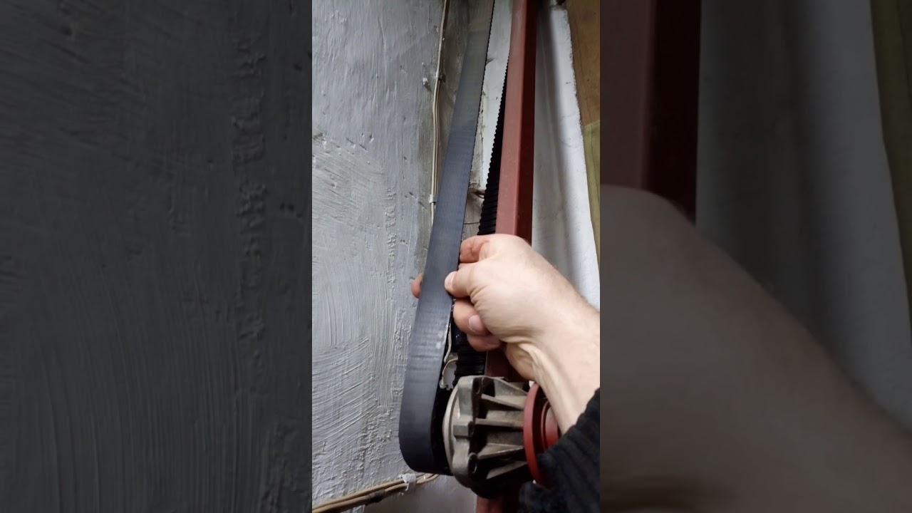 Брезентовая штора/завеса на гаражные ворота - YouTube
