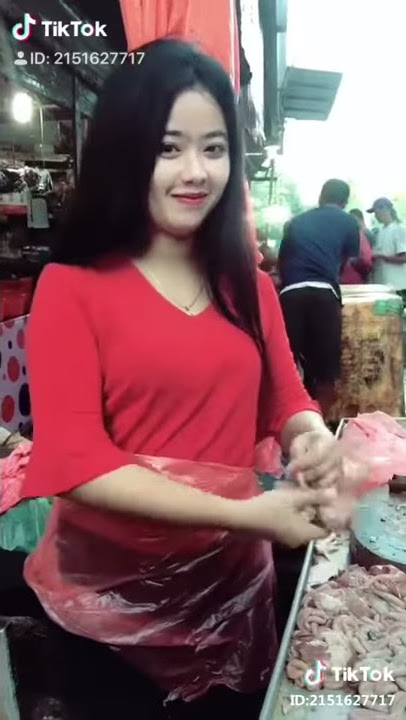 Tik tok cantik bakul 🐔 potong