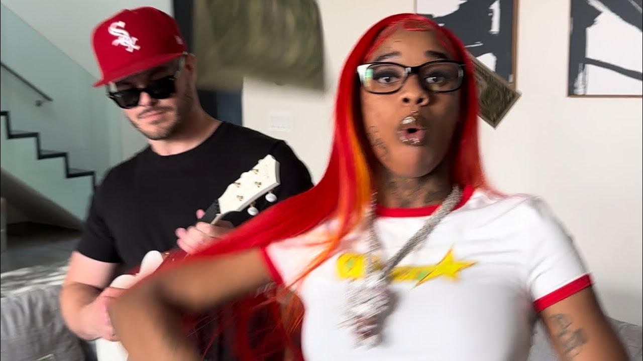 Sexyy Red x Einer Bankz - Looking For The Hoes (Ain't My Fault) [Acoustic]