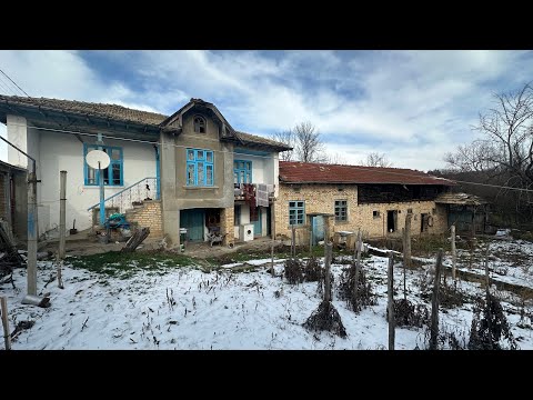 Property video tour thumbnail