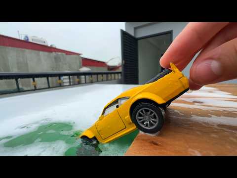 Model Car Falling into Water BMW, Huyndai, Lexus, Toyota, Lamboghini, Ferrari, Mclaren, Audi