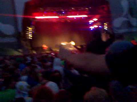 Creamfields 2009 - Dizzee Rascal - Sirens *BEST VIDEO*