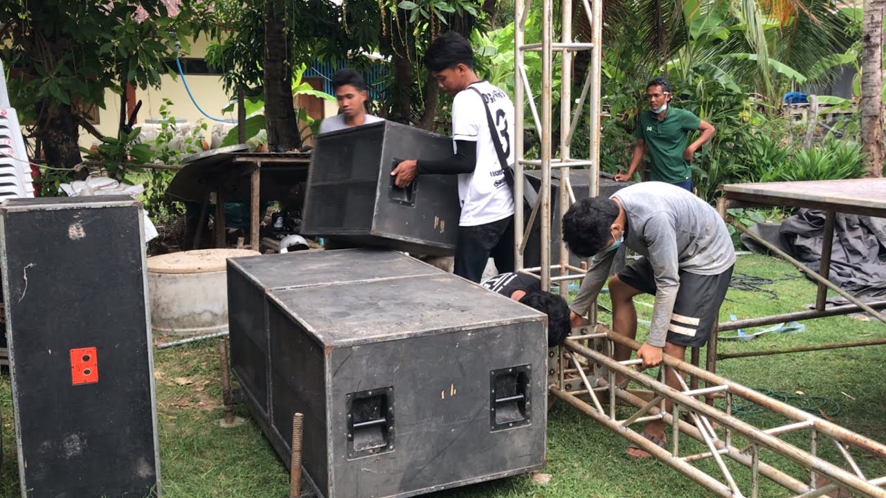 SK Sound ติดตั้งเวทีระบบเสียงงานบวชบ้านโชกเหนือ