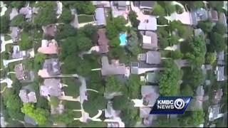 Videos show more drones flying above Kansas, Missouri