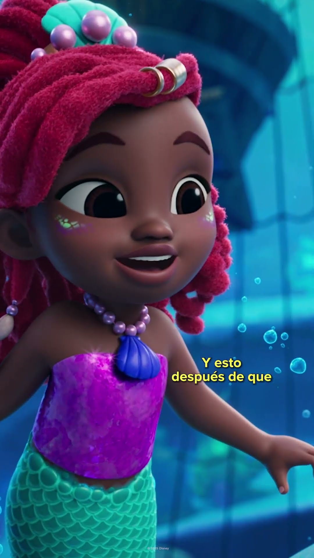¡Ariel le Enseña sus Tesoros Terrestres a Flounder!