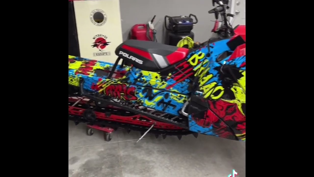 2016 Polaris RMK Pro Axys 163 with ArticFX Graphics Wrap