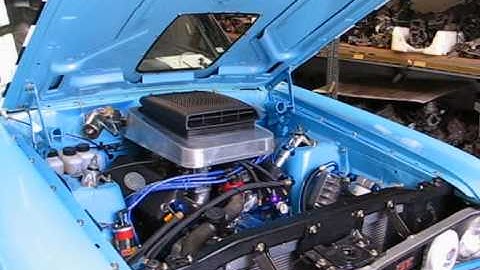 XY GTHO Phase 3 Group Nc new build racecar with quad IDF Webers - dyno pull.