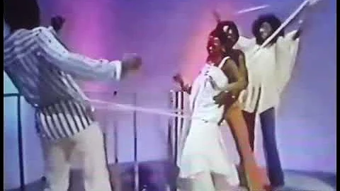 ST PERFORMANCE 1976 | THE SPINNERS - RUBBERBAND MAN