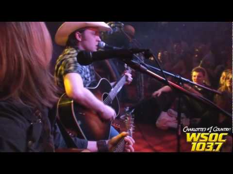 103.7 WSOC: Justin Moore performs at Stout Pull 2010