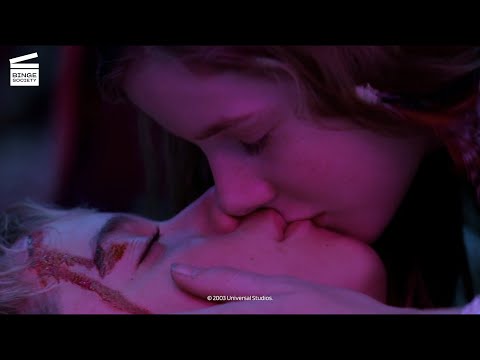 Peter Pan: Wendy kisses Peter (HD CLIP)