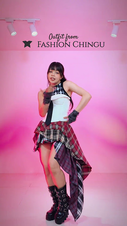 LE SSERAFIM (르세라핌) 'HOT' dance cover with FASHION CHINGU outfit 🤩 (link on bio to shop) #shorts
