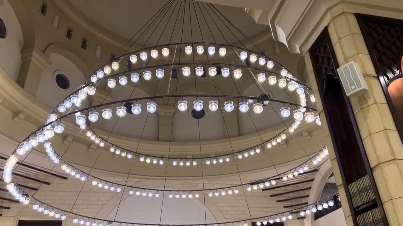 أذان عشاء الجمعة ١٤٤٦/٦/٥هـ. للمؤذن ناصر أميدو مؤذن جامع الراجحي بالرياض