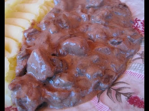 Видео рецепт Мясо под грибным соусом