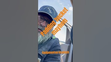 Padding bucket #heavyequipment #pipelineconstruction #shortvideo #construction