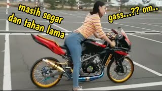 CEWEK CANTIK BOHAY || NAIK MODIFIKASI NINJA RR JARI JARI SIMPEL