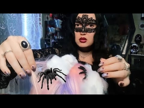 ASMR Drugarica ti Vadi Paukove iz Kose na Žurci za Noć Veštica 🕷️😬 Roleplay 