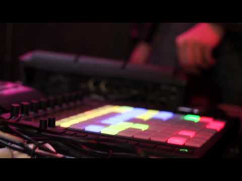 Seekae "Another" Me + You 146 Live at Viva Radio