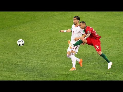 Ricardo Quaresma's Signature Move - The Trivela