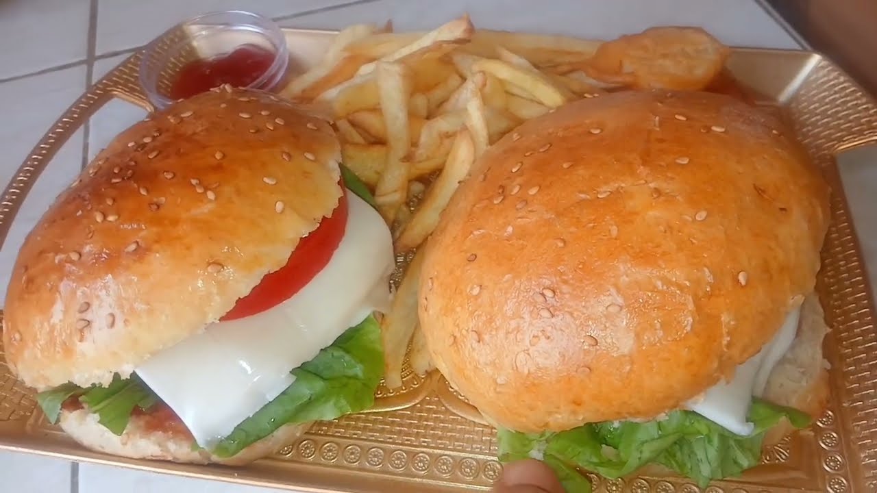 أنجح همبرجر منزلي وسر ديال البرغر قطني بدون زبدة  مع البصل المقرمش يا سلام