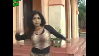 Download lagu Lagu Mandar' To mappanginoi Lino' sema