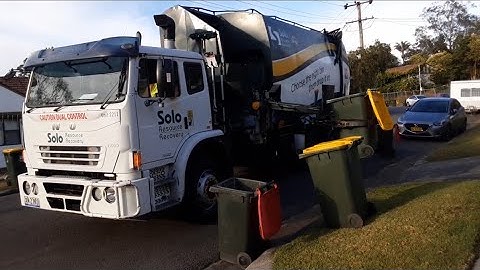 I DROVE a GARBAGE TRUCK in REAL LIFE!!  |  Garbage Truck 3D gameplay