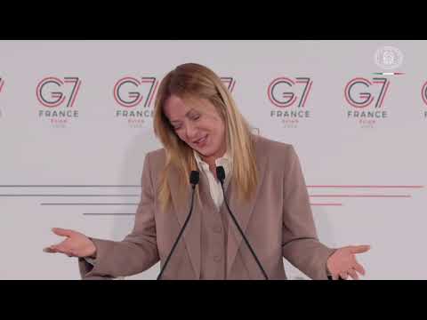 Video MELONI CONTRO VANNACCI: SE TI DICHIARI DI DESTRA NON È NORMALE ESSERE FUNZIONALE ALLA SINISTRA