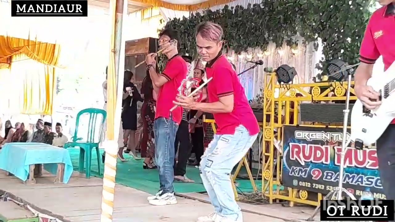 Cinta merah jambu..Live suka maju/mandiAur