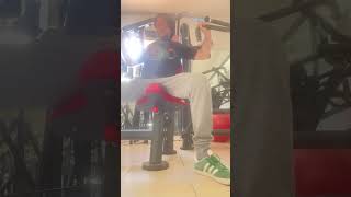 Machine pectoraux 75kg