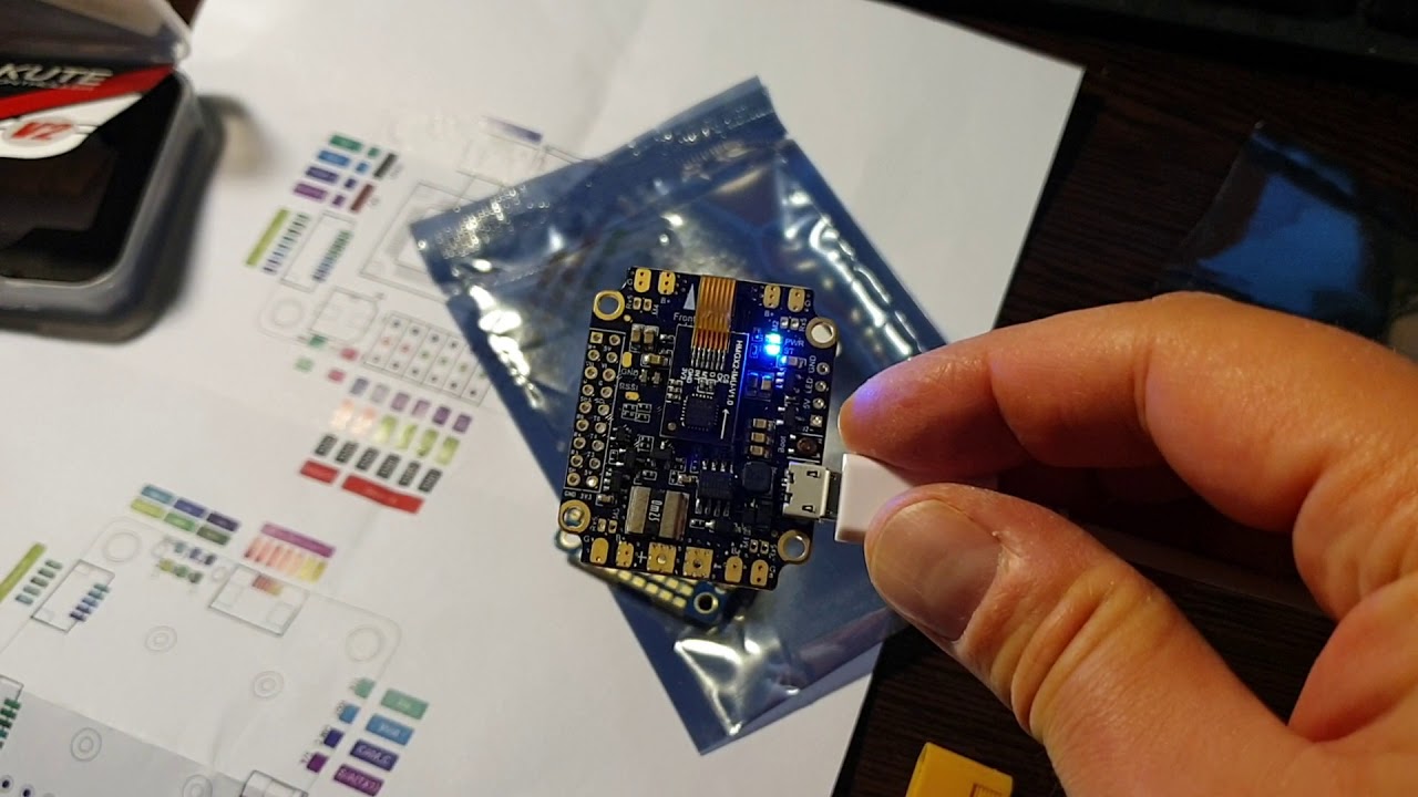 Airbot f4 v6 заказанный на bangood пришел уже не рабочим....
