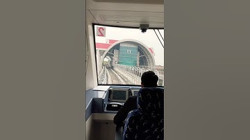 Kereta kalayang sampai di terminal 1 bandara soekarno hatta #jakarta #cityvibes #bandara #kereta
