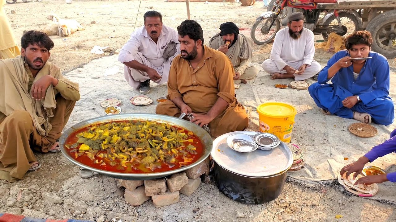 Local street food Ojri Siri Paye Desi Nashta 