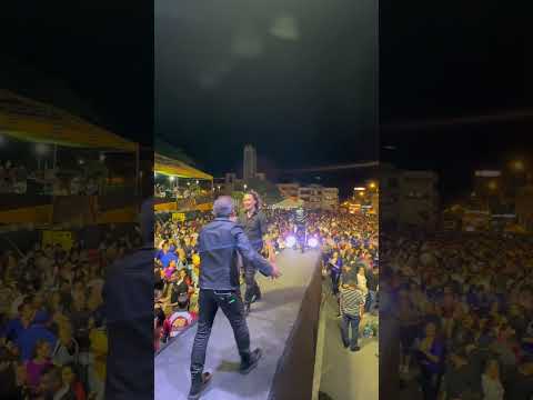 Sube la mano