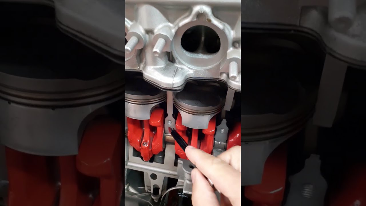 New BMW motorcycle engine with 4 cylinders and 16 valves