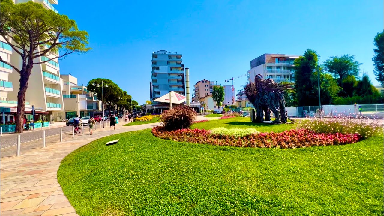 LIDO DI JESOLO WALK | THE BEST OF ITALY | 4K 🇮🇹 |