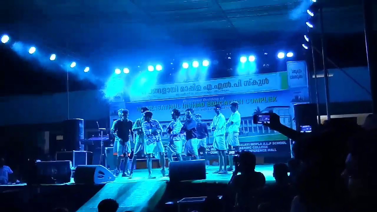 Jangos Dance - YouTube