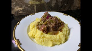 Hähnchenleber Ragout mit Kartoffelbrei- DDR Rezept- Hähnchenleber- Kartoffelstampf- Kartoffelpüree