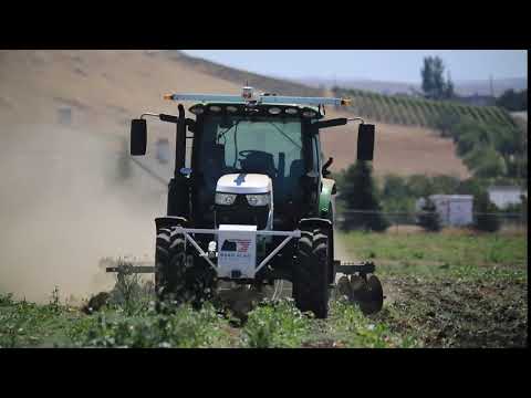 Teknologi Bear Flag Robotics Pada Mesin Traktor Pertanian Tanpa Awak