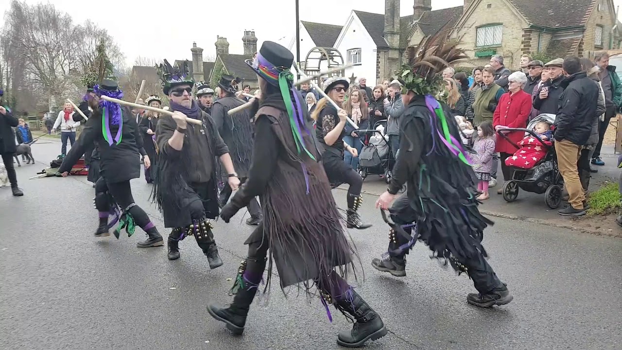 Hemlock Morris dancing White Hart, Silsoe 2018