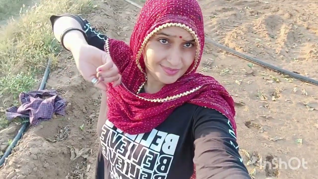 खेत में लाइन मेंटेन करने पर sister के साथ हुई लड़ाई 😴🤭