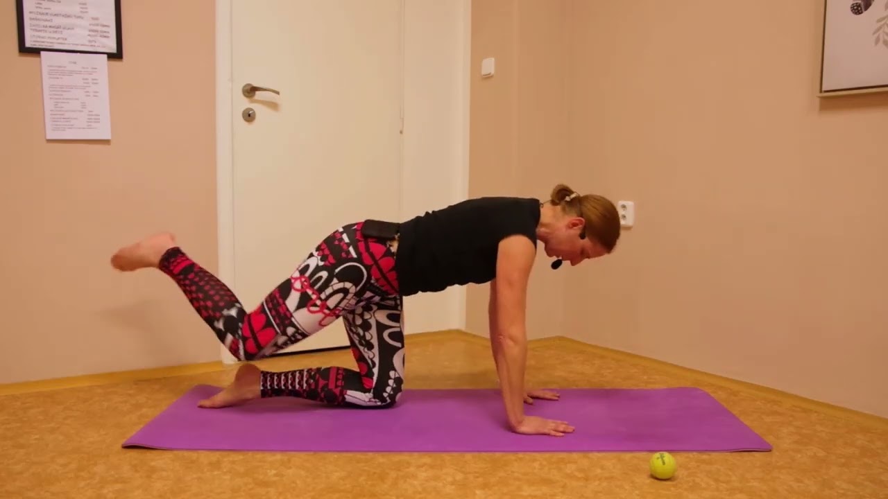 Cviky na uvolnění SI skloubení. Mobilizace SI klobu.