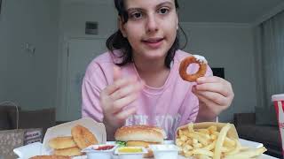 HAMBURGER MUKBANG - Ablamla Netflix ve Exxen gibi dijital platformlardan bahsettik 🥰
