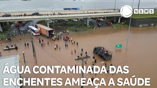 Contato com água contaminada decorrente das enchentes no RS pode trazer riscos à saúde