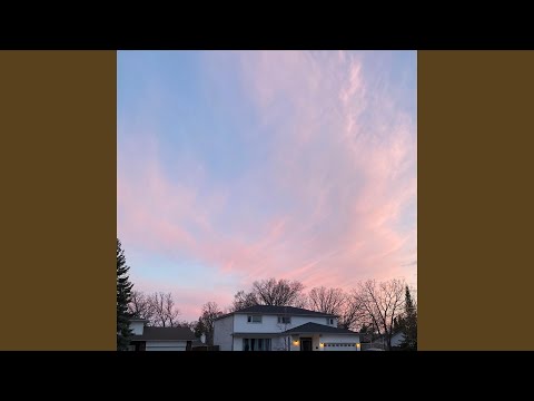 Obejrzyj Simultaneous w YouTube