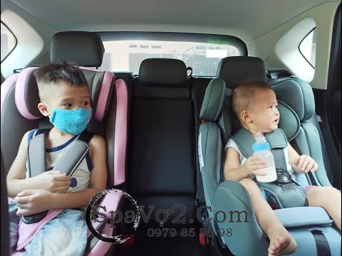 Video: Cách đặt Một đứa Trẻ Vào Ghế ô Tô