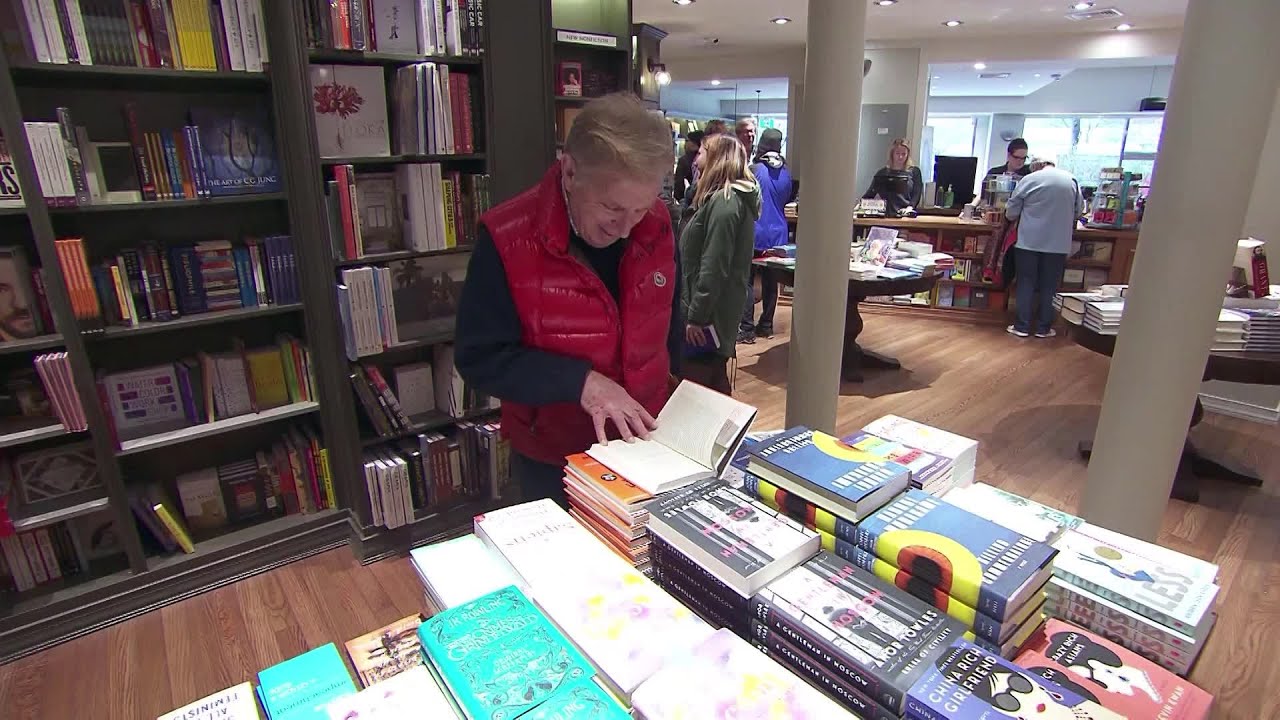 Small U.S. Bookstores Booming After Nearly Being Wiped Out