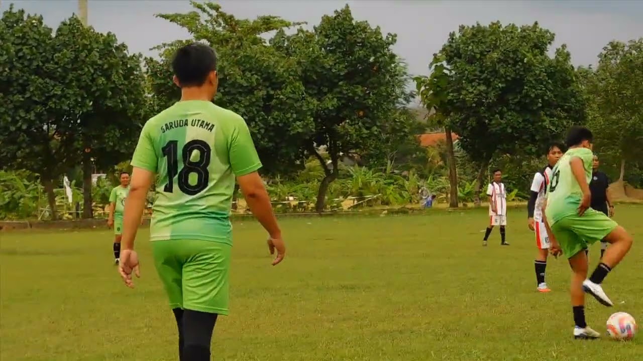 𝙎𝙚𝙥𝙖𝙠 𝙗𝙤𝙡𝙖,Semangat pantang menyerah adalah kekuatan yang tidak bisa dikalahkan.GACOR official