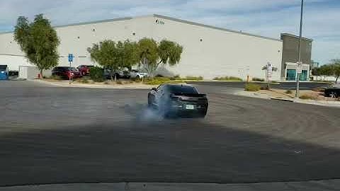 2015 camaro SS donuts
