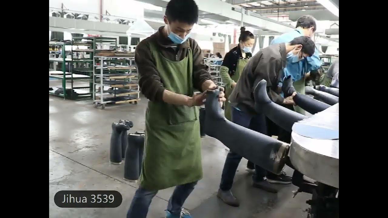 How it's made rubber boots(rain boots) - YouTube
